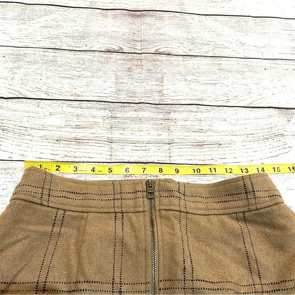 Madewell Zip-Front Wool Blend Mini Skirt Windowpane print Tan Size 8 Pockets - Picture 8 of 13
